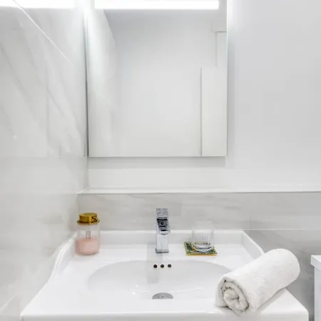 Large, Bright And Refined 10 Min From Paris Apartmán *